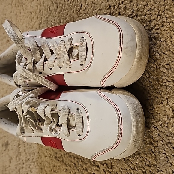 G unit sneakers red and white - Picture 3 of 5